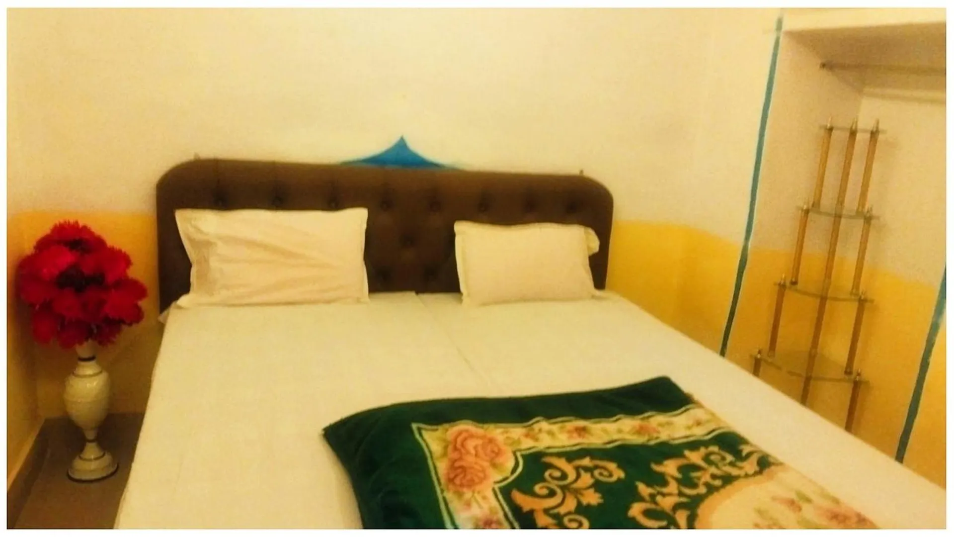 Varanasi Hotel M-A-N-G-L-A Paying # Near Dashashwamedh Ghat And Kashi Vishwanath Temple - A Premium Guest House In Váránasí